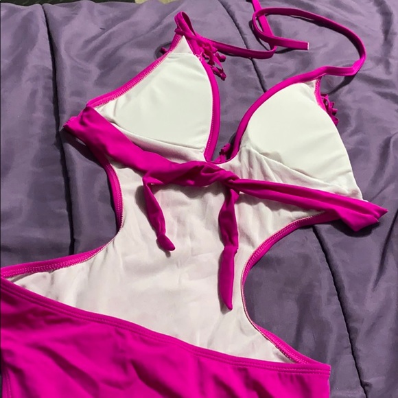 One Piece Swimsuit - Picture 6 of 7